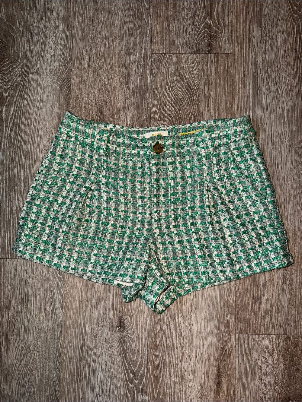 Maeve Tweed Shorts green Anthropologie classic size 6 classy business